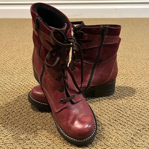 Dromedaris Women's Kara Embroidered Boots - Ruby, Size 41, Leather Upper With Suede Collar, 1 3/4" Heel